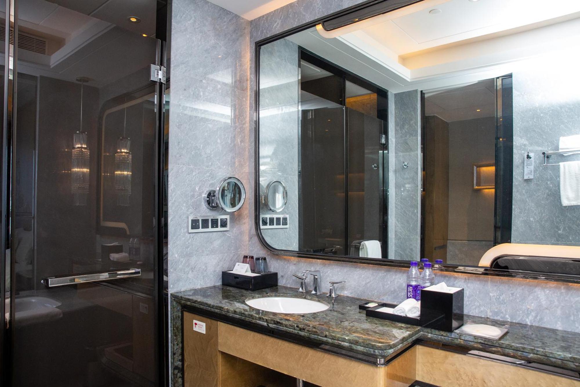 Pullman Yantai Center 호텔 외부 사진